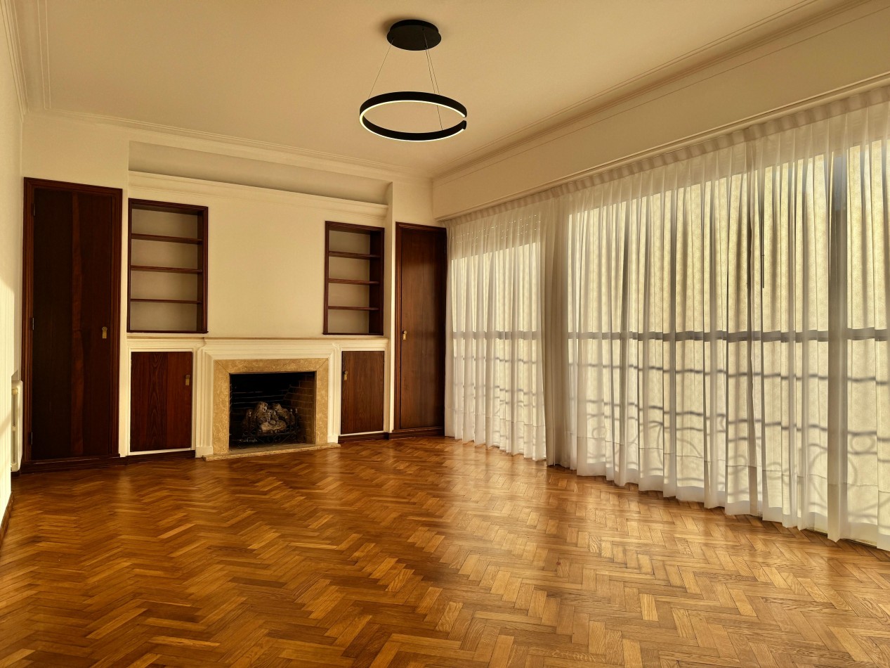 VENTA DEPTO 4 AMB.C/BALCON AL FRENTE.CENTRO MDP.