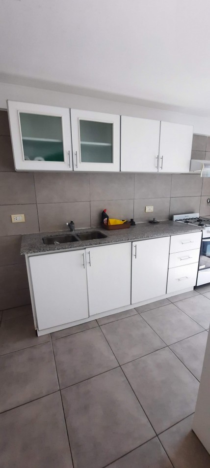 Venta departamento 2 amb c/cochera