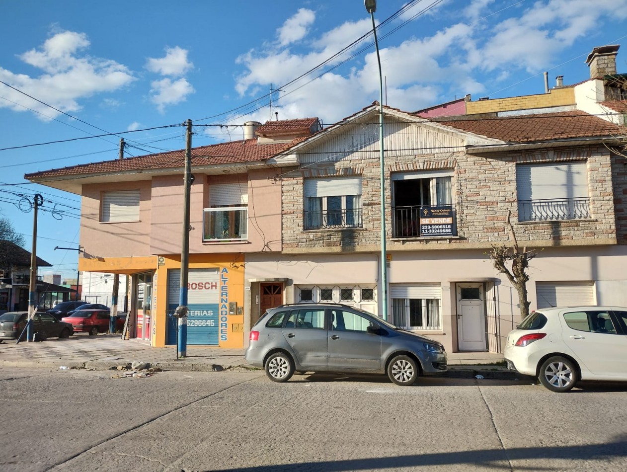 3 DEPARTAMENTOS DE 3 AMBIENTES EN BLOCK CON QUINCHO, MAS LOCAL