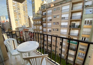 DEPARTAMENTO 1 AMBIENTE CON BALCON A LA CALLE, A POCOS MTS. DE LA PLAYA EN PLAZA COLON