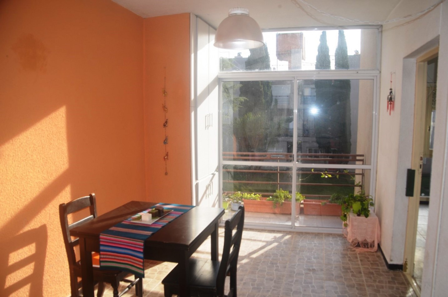 RETASADO: DEPTO 4 AMBIENTES 90 M2 EN BARRIO SAN CARLOS