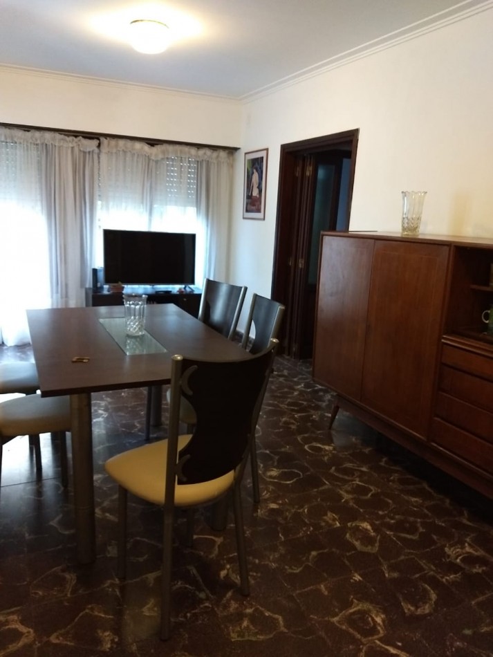 PH 4 AMB.  EN VENTA A METROS DEL MAR, EN EL  PRIVILEGIADO BARRIO SAN CARLOS